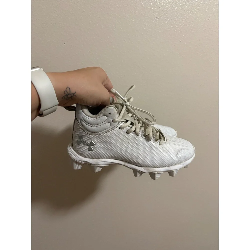 Under Armour Kids Spotlight Franchise Football Cleats White Athletic Shoes  1Y